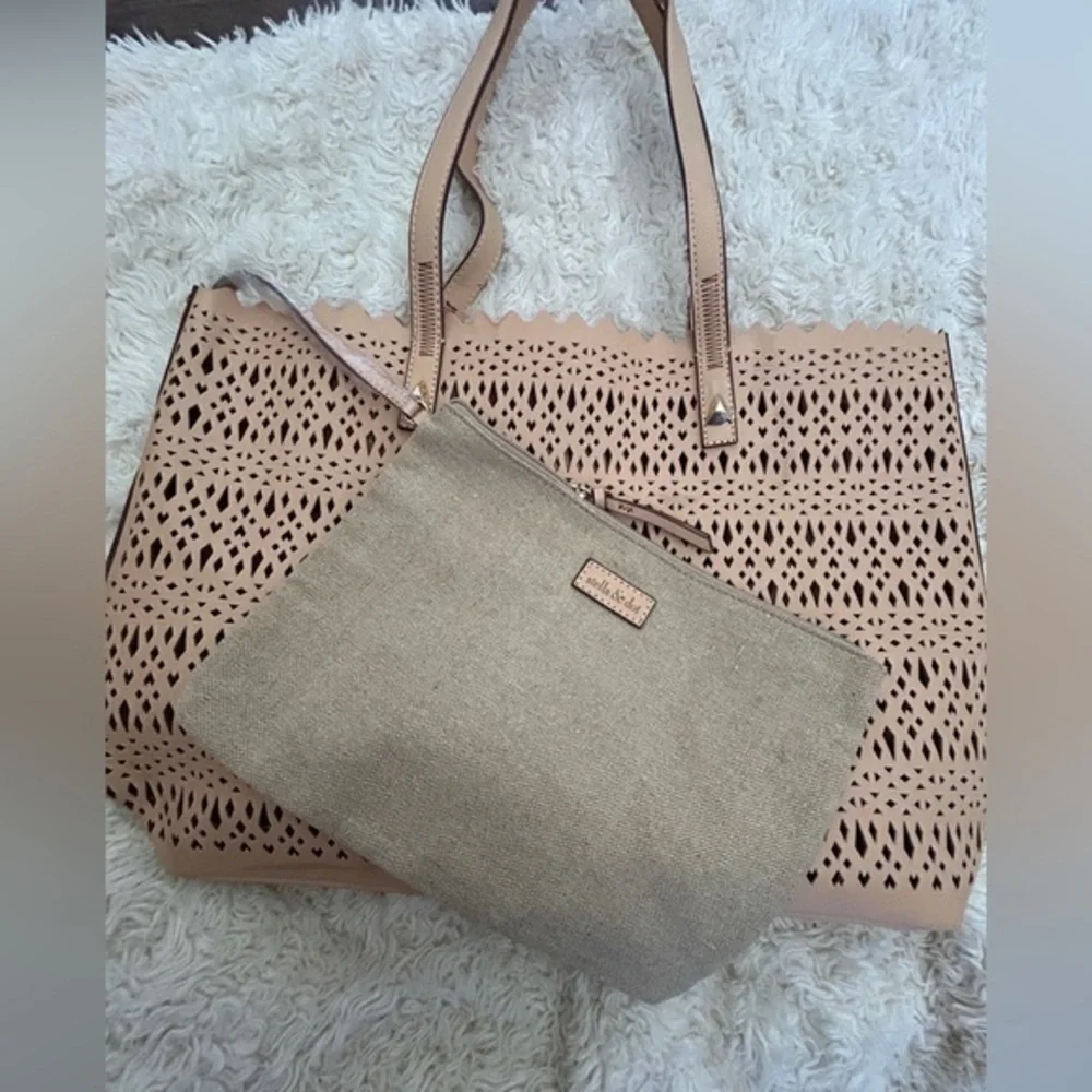STELLA & DOT Elegant Tan Tote Bag - Picture 6 of 8